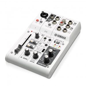 Yamaha AG03 Mixer Interfaz De Audio USB De 3 Canales